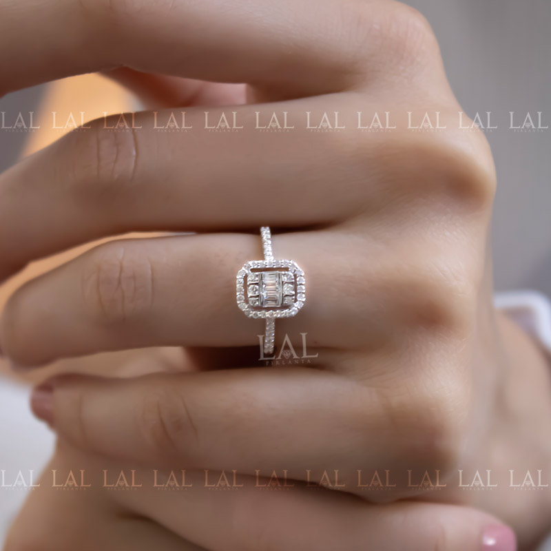 0.40 ct. Pırlanta Baget Yüzük - LBP1004 / LAL Pırlanta