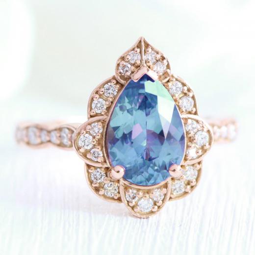1.90 ct. Doğal Pırlanta Blue Topaz Vintage Yüzük