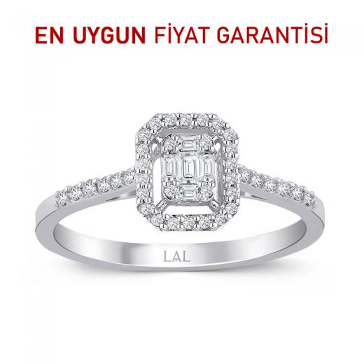 0.21 Karat Doğal Pırlanta Baget Yüzük (8 AYAR)